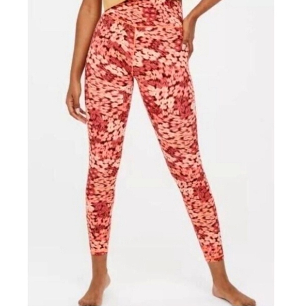 NWT Offline by Aerie Real Me Xtra 7/8 Leggings Sz  M (A3)